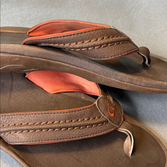 OluKai Hokua men’s brown flip flops, men’s 11